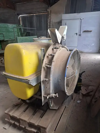 Weingartenspritze Krobath