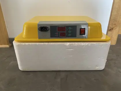 Inkubator/Brutapparat
