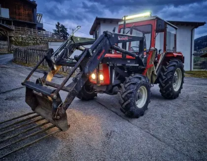 Lindner 420 SA Allrad