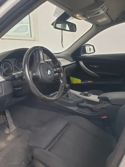 BMW 318d xDrive Touring F31