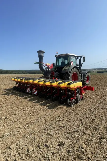 Väderstad Tempo V12