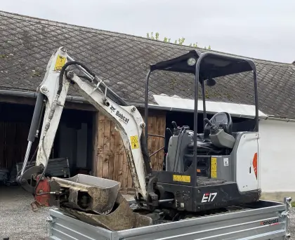 Bagger Bobcat E17