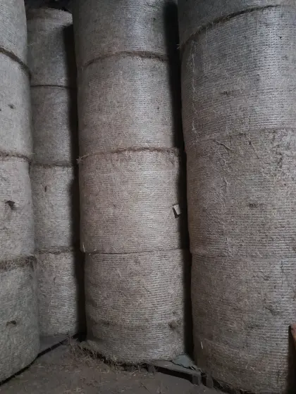 Verkaufe Heu 1. und 2. Schnitt