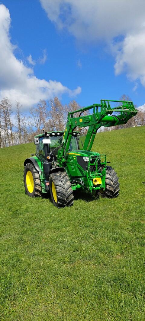 John Deere 6145R