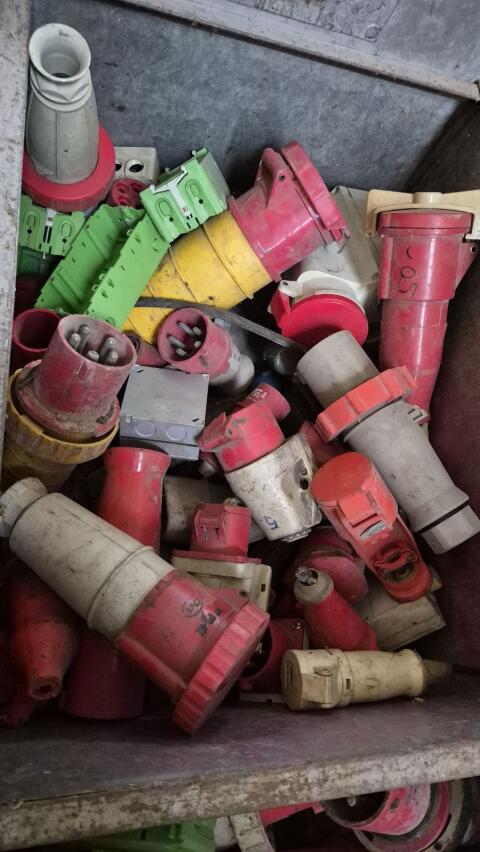 Stecker Starkstromstecker Dosen