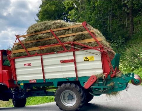 Lüönd Ladewagen Aebi