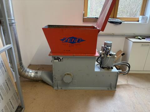 Zeno ZTLL Hacker/Zerkleinerer