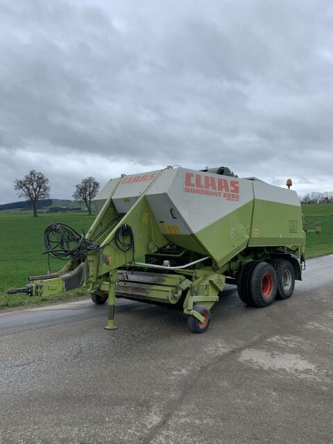 Claas Quadrant 2200 RC