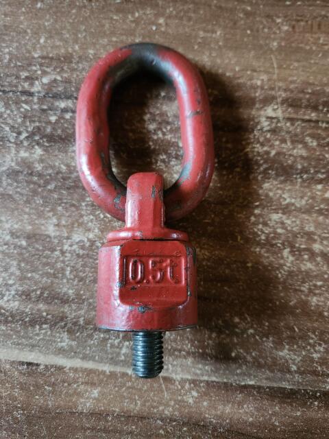 Diverse Anschlagwirbel zur Lastaufnahme