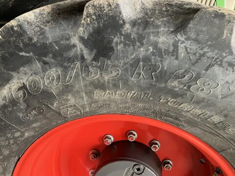 600/65R28 Reifen