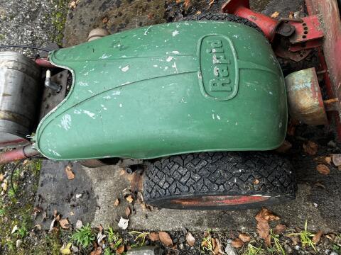 Rapid Basco Motormäher mit Schneeschild