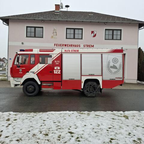 TLFA 2000 Steyr 13S23 4x4