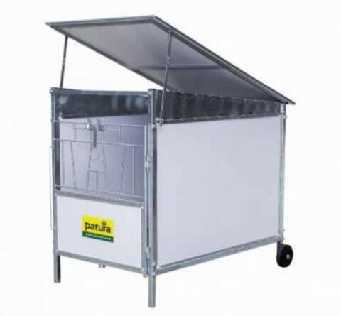 Patura Kälberauto Maxi mit Dach