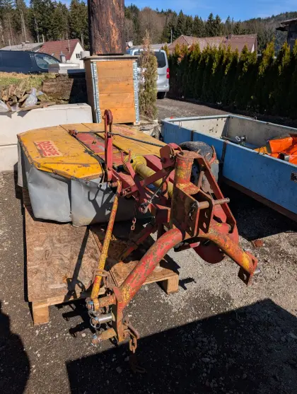 Rasspe Traktor Mähwerk