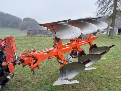 Landsberg 3 Schar Wendepflug mit Steinsicherung