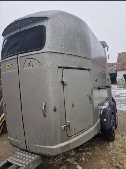 Pferdeanhänger Böckmann XL