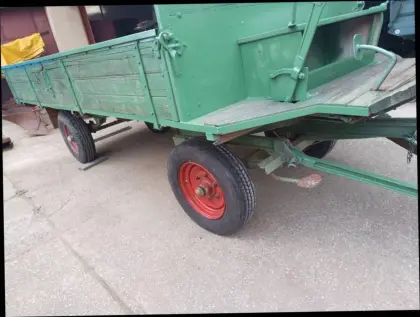 Anhänger für Traktor