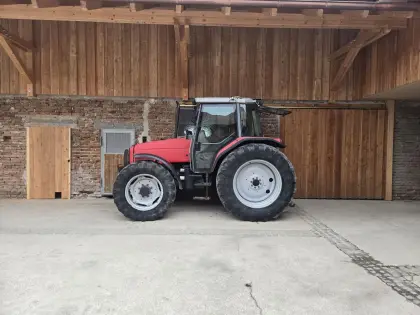 Massey Ferguson 4255