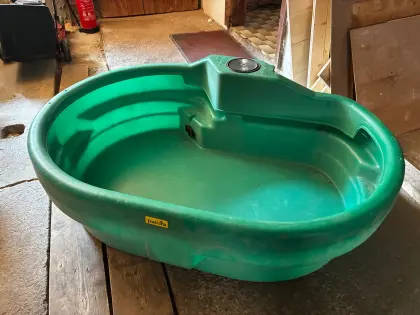 Weidetränke für Schafe oder Rinder Modell Patura Prebac 400l