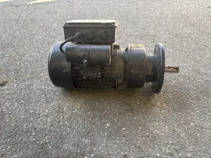 Getriebemotoren 0,75 - 7,5 kW