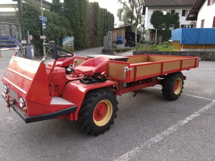 Schlepper Bucher TR2600