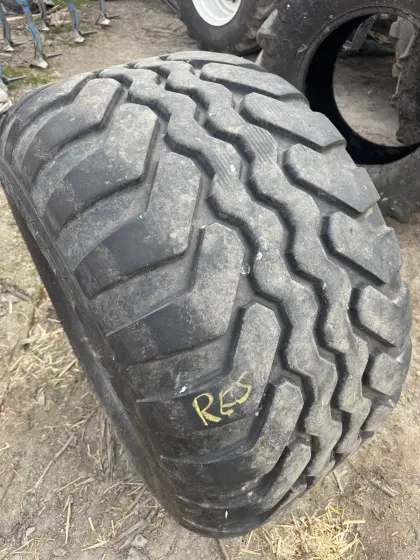 Reifen BKT 560/60-22,5