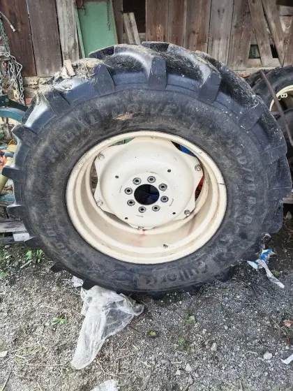 Bereifung mit Felgen für Lamborghini 674-70