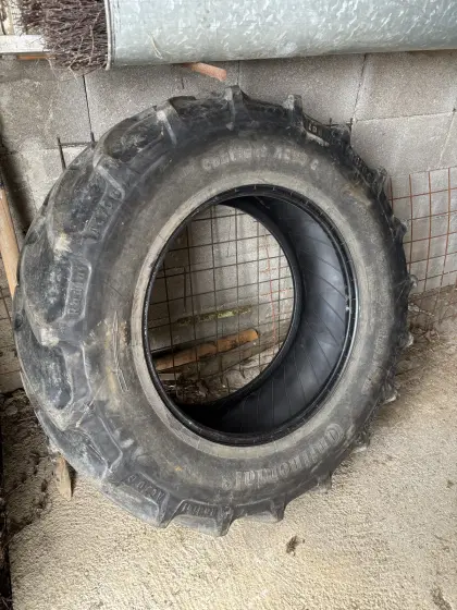 Traktor Reifen Continental 420/70 R28