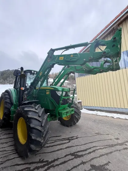 John Deere 6115 M