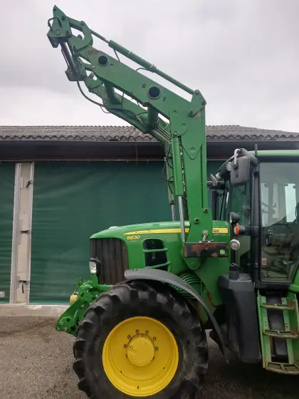 John Deere 751