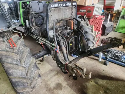 Hydrac Fronthydraulik/Zapfwelle