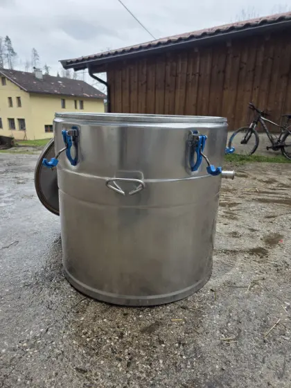 Milchtank 300 l