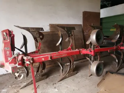 Vogl & Noot 4 Schar Pflug