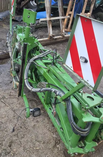 Jesernigg 1.200 l Spritze mit Amazone 15 m Q Balken