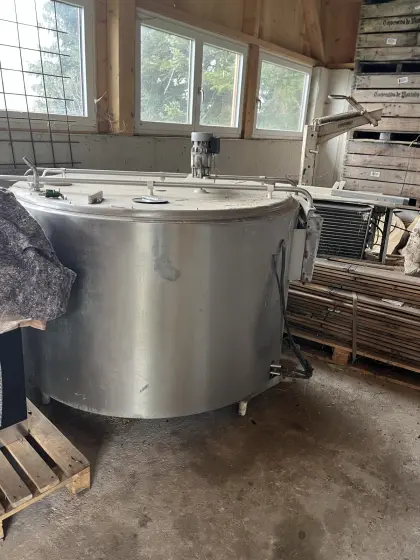 Milchtank 1.500 l