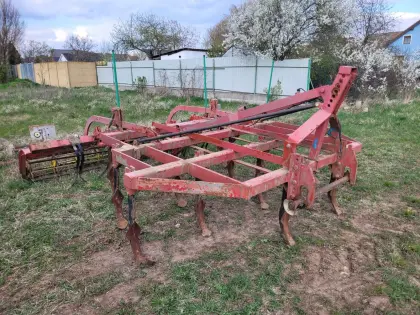 Diverse Landmaschinen