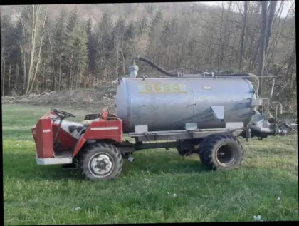 Muli T3500 S4 mit Aufbau-Güllefass