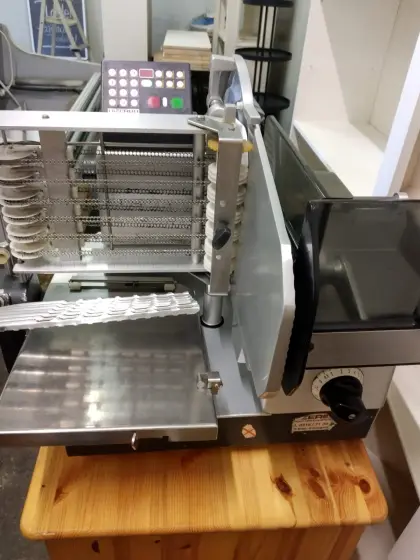 Bizerba - moderne Aufschnittmaschine