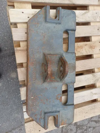 Frontgewicht Steyr Plus oder 8150