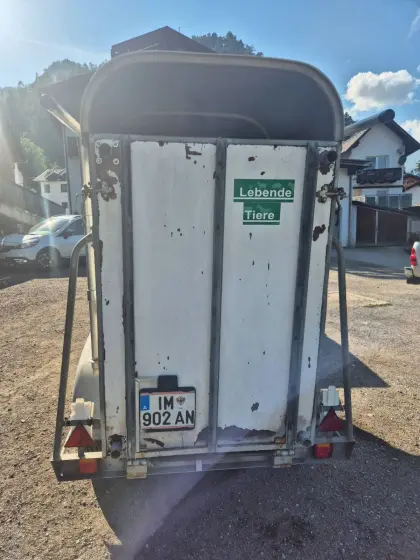 Viehanhänger Kumo 002