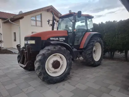 New Holland M115