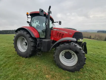 Case CVX 230