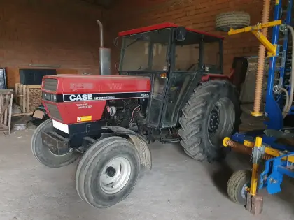 Case IH 685