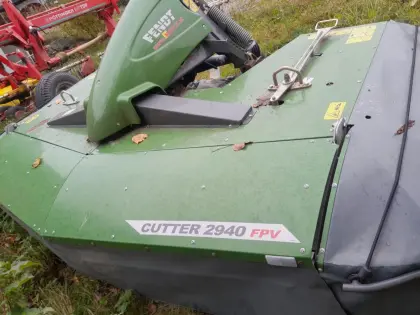 Verkaufe Fendt Frontmähwerk Cutter 2940 FPV