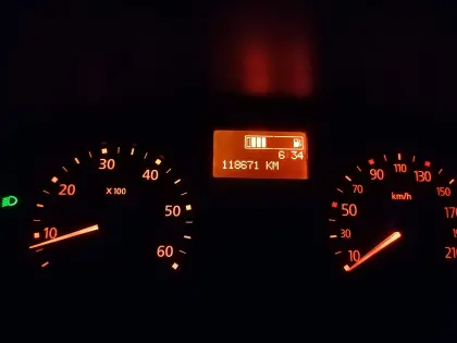 Renault Trafic 2,0 dCi 115 DPF Kastenwagen, Transporte