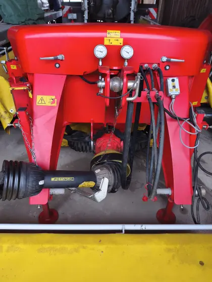 Pöttinger NovaCat S10