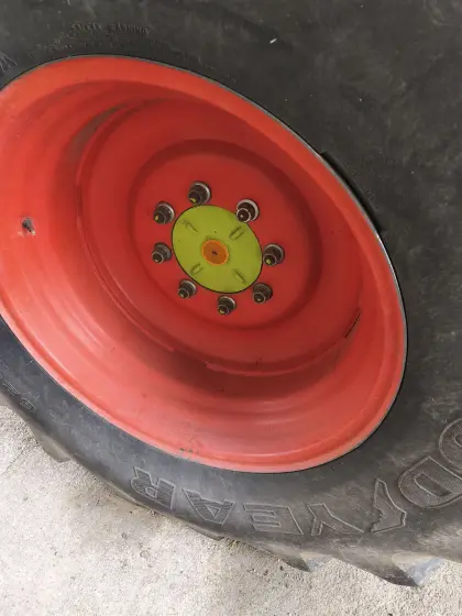 Felgen für Claas Mähdrescher