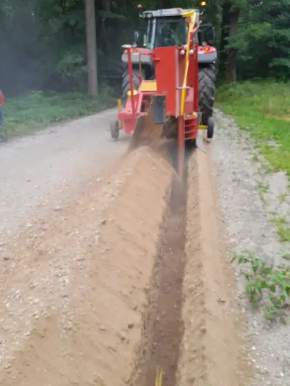 Graben fräsen, Kabel und Leitungsbau
