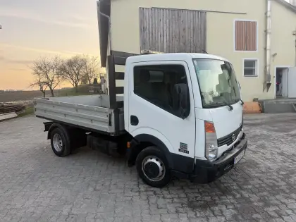 Nissan Cabstar