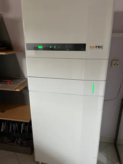 M-Tec Energy-Butler 12 kW mit Batteriespeicher 23 kW